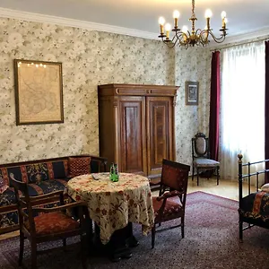 Lägenhetshotell Austeria Klezmer Hois